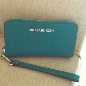 Michael Kors wallet